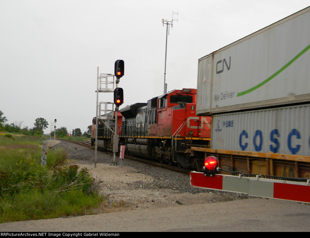 CN 8967
